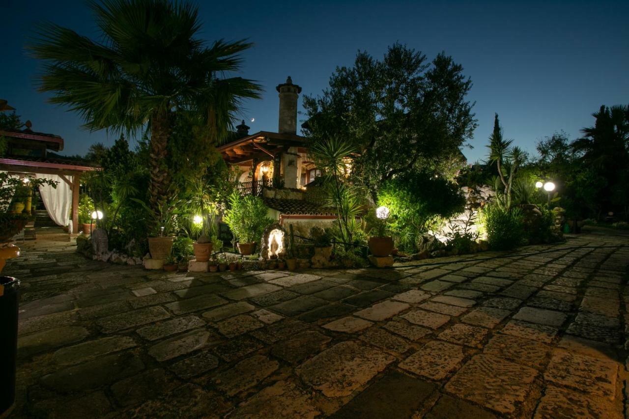 Villa Il Casale Delle Principesse Mattinata Esterno foto