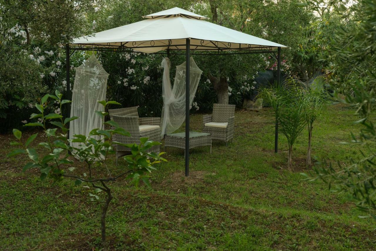 Villa Il Casale Delle Principesse Mattinata Esterno foto